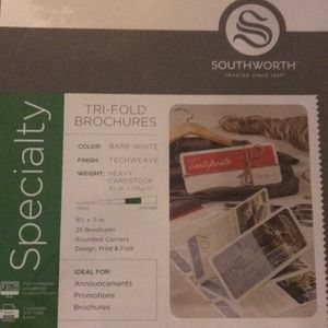 Tri-Fold Brochures / 80 lb.